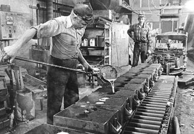 The historical significance of Aluminium https://www.google.com/url?sa=i&url=https%3A%2F%2Fwww.smartfoodpack.com%2Fnews%2Frecycling-aluminum-laminate%2F&psig=AOvVaw2Np69YCeiscPyVbZMQhbTl&ust=1691588049257000&source=images&cd=vfe&opi=89978449&ved=0CA0QjRxqFwoTCKChj9qWzYADFQAAAAAdAAAAABAI